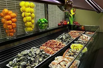 Holiday Inn Cairns 4*,  Australia